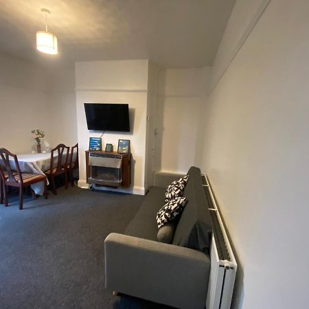 Room 2 Peaceful Stay Near Derby City Centre Экстерьер фото
