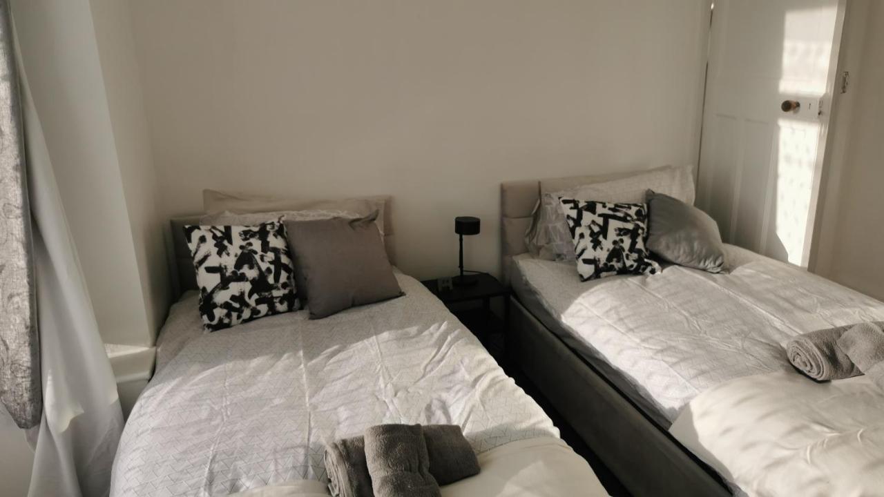 Room 2 Peaceful Stay Near Derby City Centre Экстерьер фото